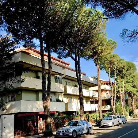 Large Close To The And Centre Pescara